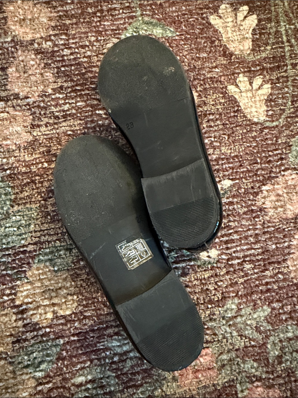 La Coqueta Girls' Black Patent T-Strap Dress Shoes - Picture 3 of 4